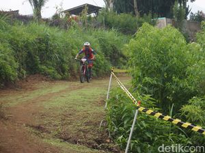 Trek Downhill Baru di Lembang yang Menantang