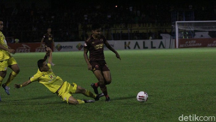 PSM Makassar vs Barito Putera