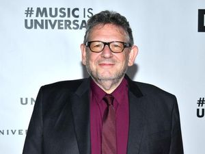 Bos Universal Music Group Positif Corona COVID-19 Bos Universal Music Group Positif Corona COVID-19