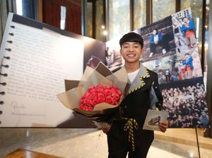 Mimpi Besar Betrand Peto Diwujudkan dalam Bentuk Album Mimpi Besar Betrand Peto Diwujudkan dalam Bentuk Album