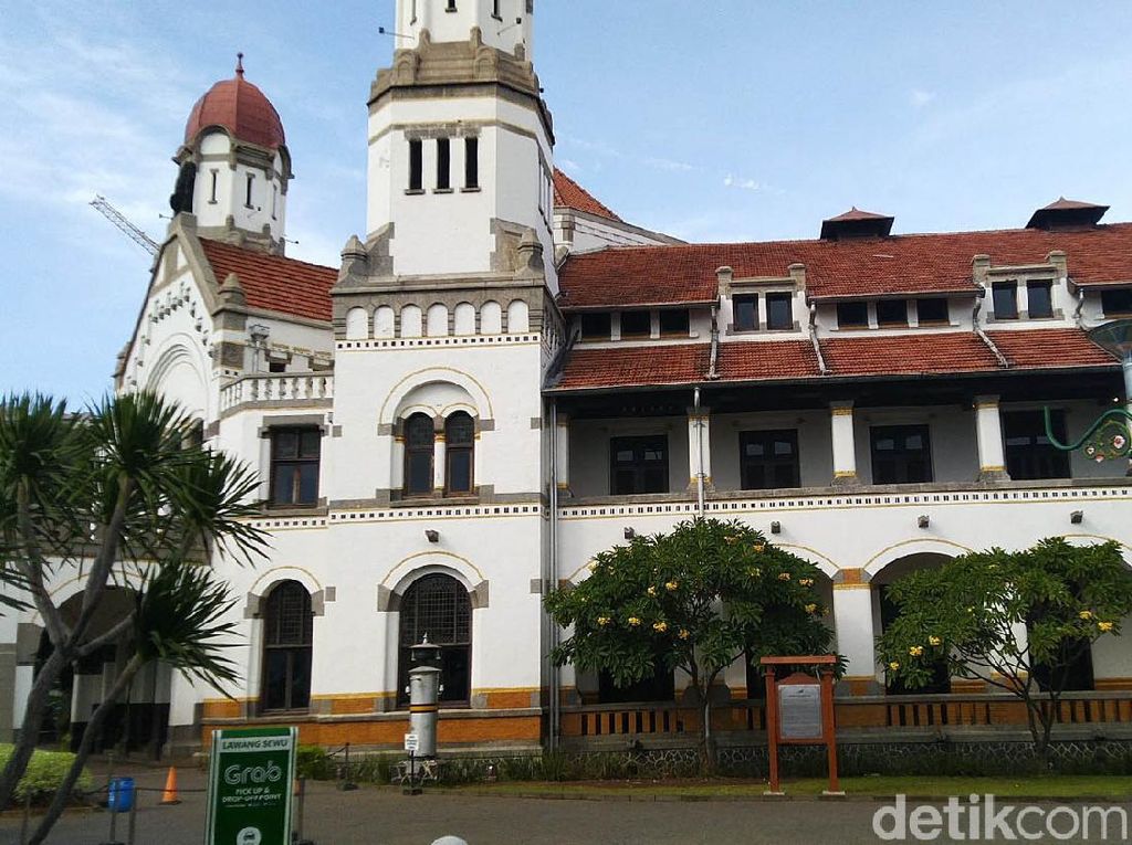 Aksi Senyap Lawang Sewu Perangi Virus Corona Aksi Senyap Lawang Sewu Perangi Virus Corona