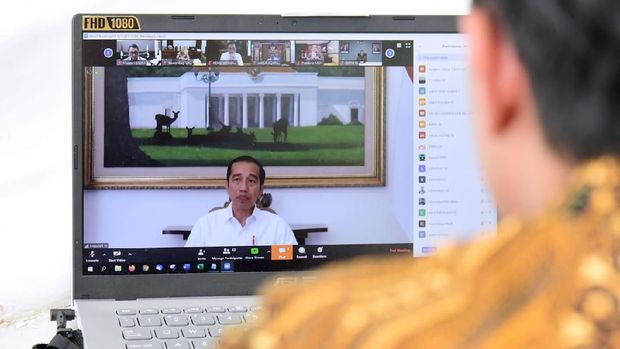 Presiden Jokowi memutuskan menghapus UN 2020.