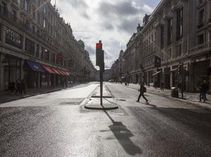 Penjualan Rumah di Inggris Disetop Gara-gara Corona
