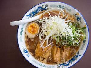 Okonomiyaki hingga Anago, 5 Makanan Horishima yang Populer!