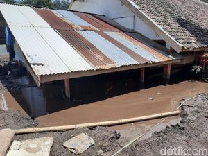 Jadi Langganan Terdampak Banjir di Bondowoso, SD Ini Akan Direlokasi
