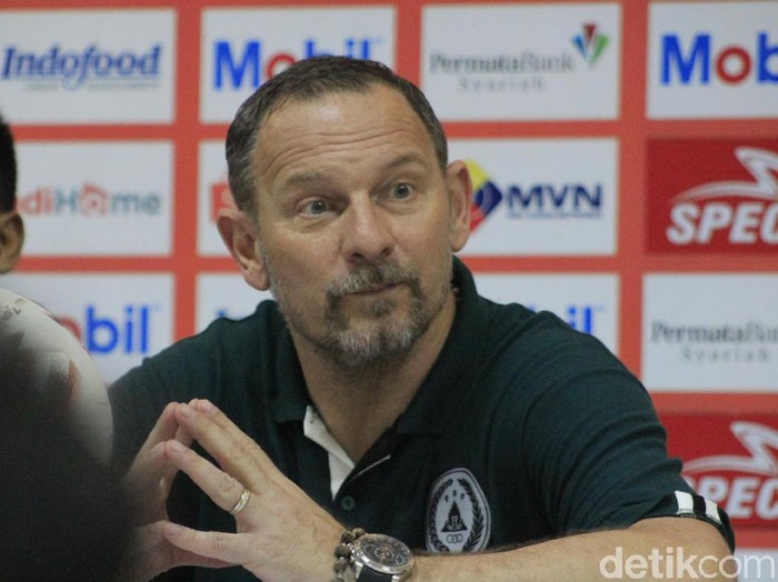 dejan antonic pss sleman shopee liga 1 2020