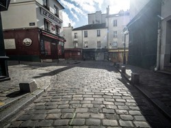 Kedubes Prancis Hentikan Sementara Visa Buat Turis Indonesia