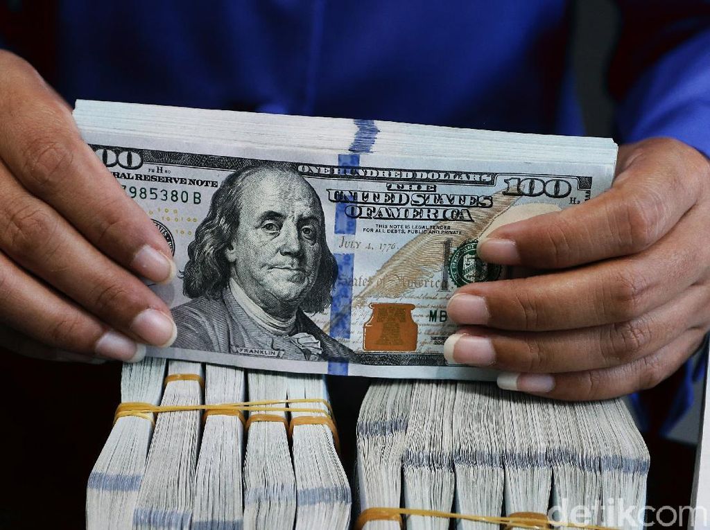 Dolar AS Bikin Mata Uang Asia Keok, Rupiah Juara Sendirian