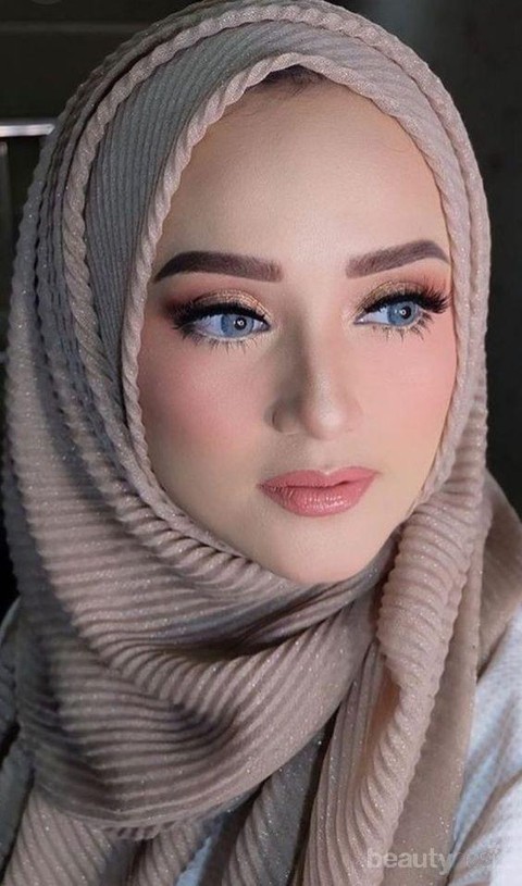 Pilihan Bentuk Hijab Sesuai Dengan Bentuk Wajah 7114
