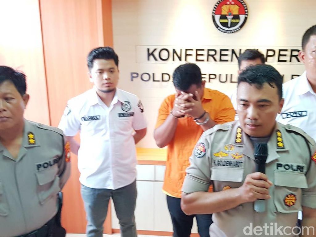 Video Penyebar Hoax Nakhoda Kapal Virginia Positif Corona Dibekuk! Video Penyebar Hoax Nakhoda Kapal Virginia Positif Corona Dibekuk!