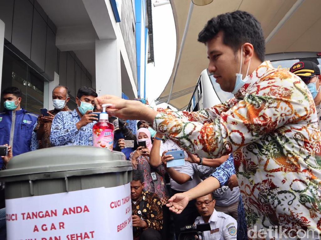Pastikan Jatim Bebas Corona, Wagub Emil Tinjau Kesiapan Terminal di Batu Pastikan Jatim Bebas Corona, Wagub Emil Tinjau Kesiapan Terminal di Batu