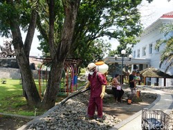 Pandemi Corona, Ruang Publik di Boyolali Disemprot Disinfektan