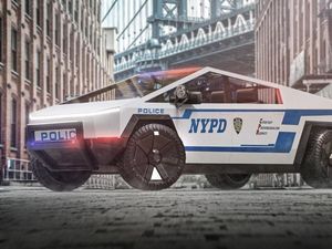 Ketika Tesla Cybertruck Menjelma Mobil Polisi sampai Kurir Pizza Ketika Tesla Cybertruck Menjelma Mobil Polisi sampai Kurir Pizza