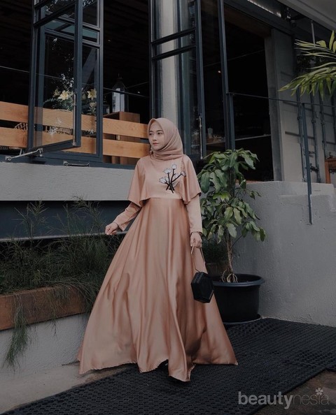 5 Selebgram Ini Beri Inspirasi OOTD Hijab Stylish untuk Ibu Hamil