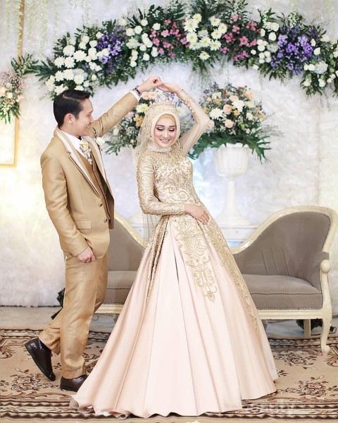 Inspirasi 5 Pilihan Warna Gaun Pengantin untuk Wanita ...