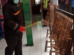 Corona Mewabah, Polresta Bandung Semprotkan Disinfektan di TK Binaan