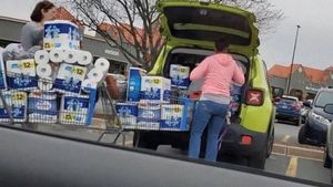 Aksi Memalukan Borong Tisu Toilet Gegara Corona Diviralkan