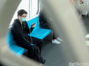 Naik MRT Jakarta Kini Harus Pakai Masker