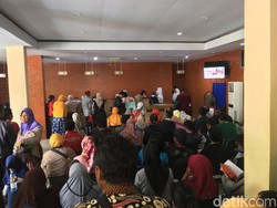 Prosedur Cegah Corona di Dispendukcapil Mojokerto Belum Maksimal