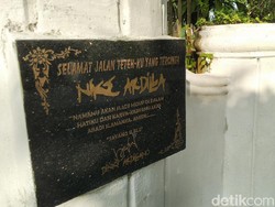 Gegara Corona, Haul 25 Tahun Nike Ardilla di Ciamis Ditunda