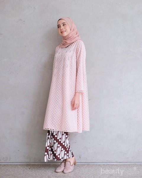 5 Outfit Kondangan ala Hijabers Rizky Amelia Amaliaelle 