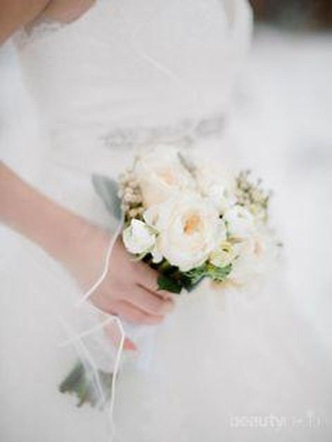 7 Inspirasi Buket Bunga Pengantin Untuk Momen Pernikahan Yang Bakal Kamu Suka