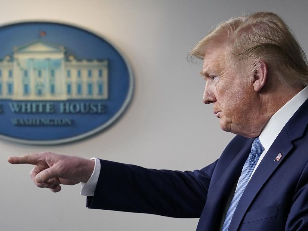 Kelompok Hacker China dan Iran Serang Donald Trump Kelompok Hacker China dan Iran Serang Donald Trump