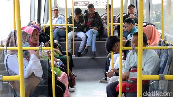 Trans Metro Bandung Masih Beroperasi Normal