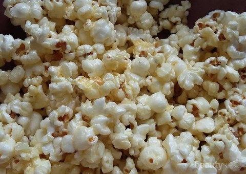 Cara Membuat Popcorn 3 Rasa Yang Nggak Kalah Enak Dari Popcorn Bioskop