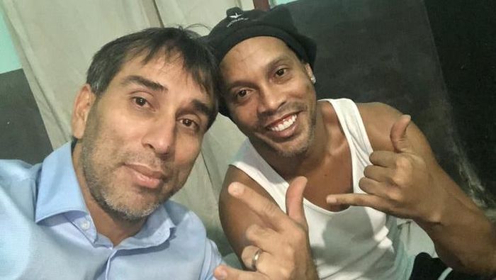 Ronaldinho Ronaldinho di Penjara