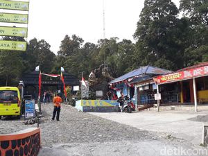 Jalur Pendakian Gunung Lawu Ditutup Cegah Penyebaran Corona
