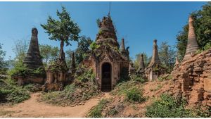 Potret Sisa-sisa Kuil Indein di Myanmar