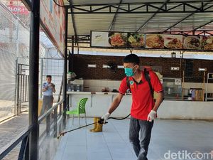 Rutan Makassar Racik Disinfektan Sendiri untuk Antisipasi Corona Rutan Makassar Racik Disinfektan Sendiri untuk Antisipasi Corona