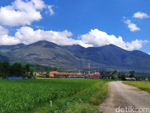 Pendaki yang Hilang di Gunung Guntur Garut Ditemukan Selamat Pendaki yang Hilang di Gunung Guntur Garut Ditemukan Selamat