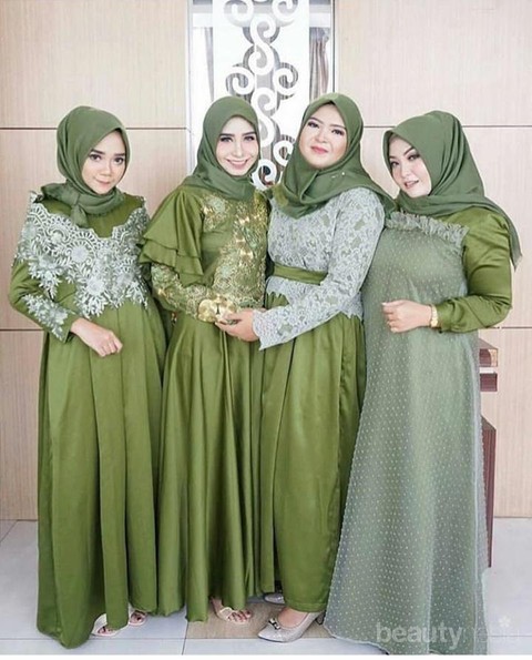 20+ Inspirasi Kebaya Paduan Warna Hijau Muda