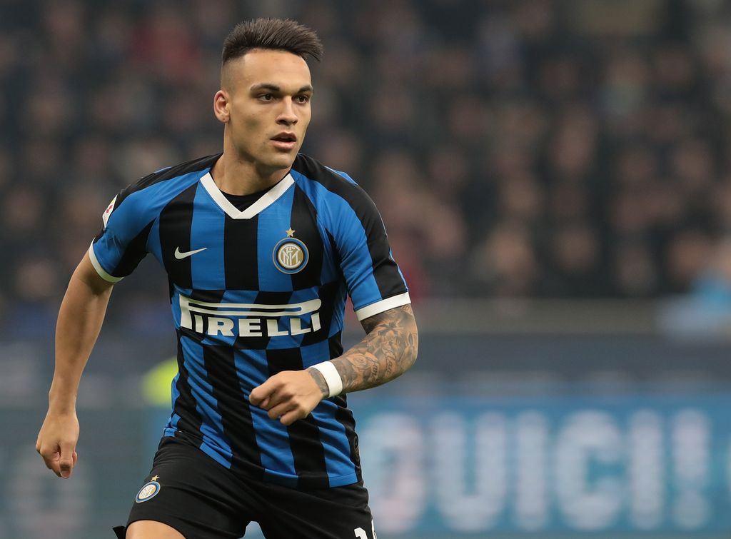 MILAN, ITALY - FEBRUARY 12:  Lautaro Martinez of FC Internazionale looks on during the Coppa Italia Semi Final match between FC Internazionale and SSC Napoli at Stadio Giuseppe Meazza on February 12, 2020 in Milan, Italy.  (Photo by Emilio Andreoli/Getty Images)