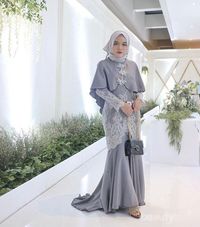 Mau Tampil Anggun Dengan Kebaya? Intip Inspirasi Para Selebgram Hijab Ini!