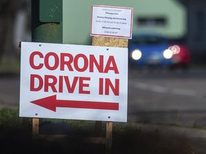 Indonesia Kapan? Ini Suasana Drive Through Tes Corona di Banyak Negara Indonesia Kapan? Ini Suasana Drive Through Tes Corona di Banyak Negara