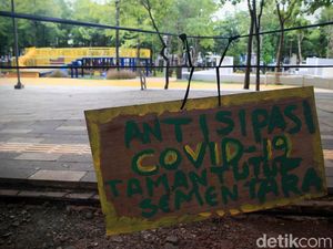 Taman Puring Ditutup Antisipasi Corona