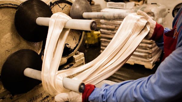 Gokil! Pabrik Permen Klasik Ini Sudah Ada Sejak 100 Tahun Lalu