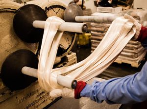 Gokil! Pabrik Permen Klasik Ini Sudah Ada Sejak 100 Tahun Lalu