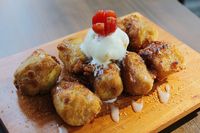 Coffeelense Coffee Brewery: Lezatnya Poached Egg Katsu di 'Warung Bi Eem'