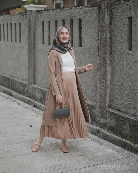 Nuansa Earth  Tone  yang Hangat dalam Balutan Outfit Hijabers