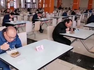 Cegah Virus Corona, Kampus di China Siapkan Kantin Outdoor yang Higienis