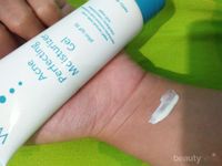 wardah acne perfecting moisturizer gel spf 30