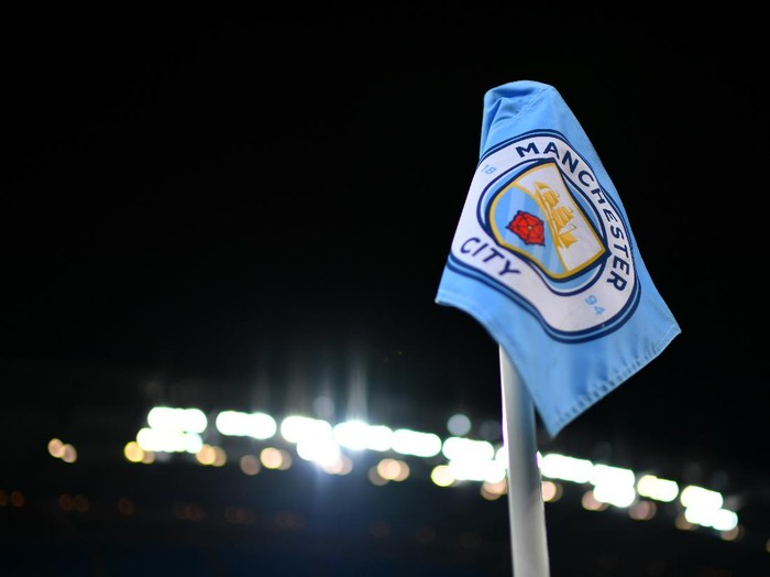 MANCHESTER, ENGLAND - NOVEMBER 29:  A corner flag is seen inside the stadium prior to the Premier League match between Manchester City and Southampton at Etihad Stadium on November 29, 2017 in Manchester, England.  (Photo by Dan Mullan/Getty Images)