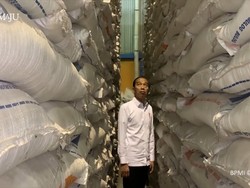 Jokowi Diam-diam Blusukan ke Gudang Bulog, Apa Hasilnya?
