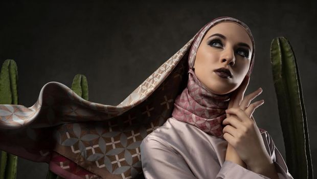 Teknologi Duplex dalam Hijab Katonvie X Itang Yunasz