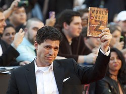 Novelis World War Z Ingatkan soal Bahaya Corona yang Hancurkan Lansia