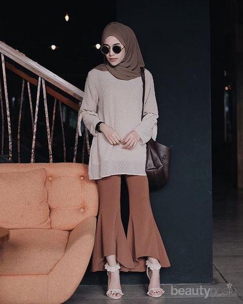 5 Hijab Yang Cocok Dengan Busana Perpaduan Warna Coklat